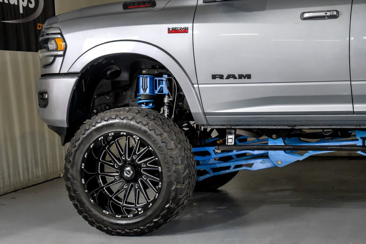 Used 2022 RAM 2500 Laramie w/ Night Edition AWD/4WD image 12