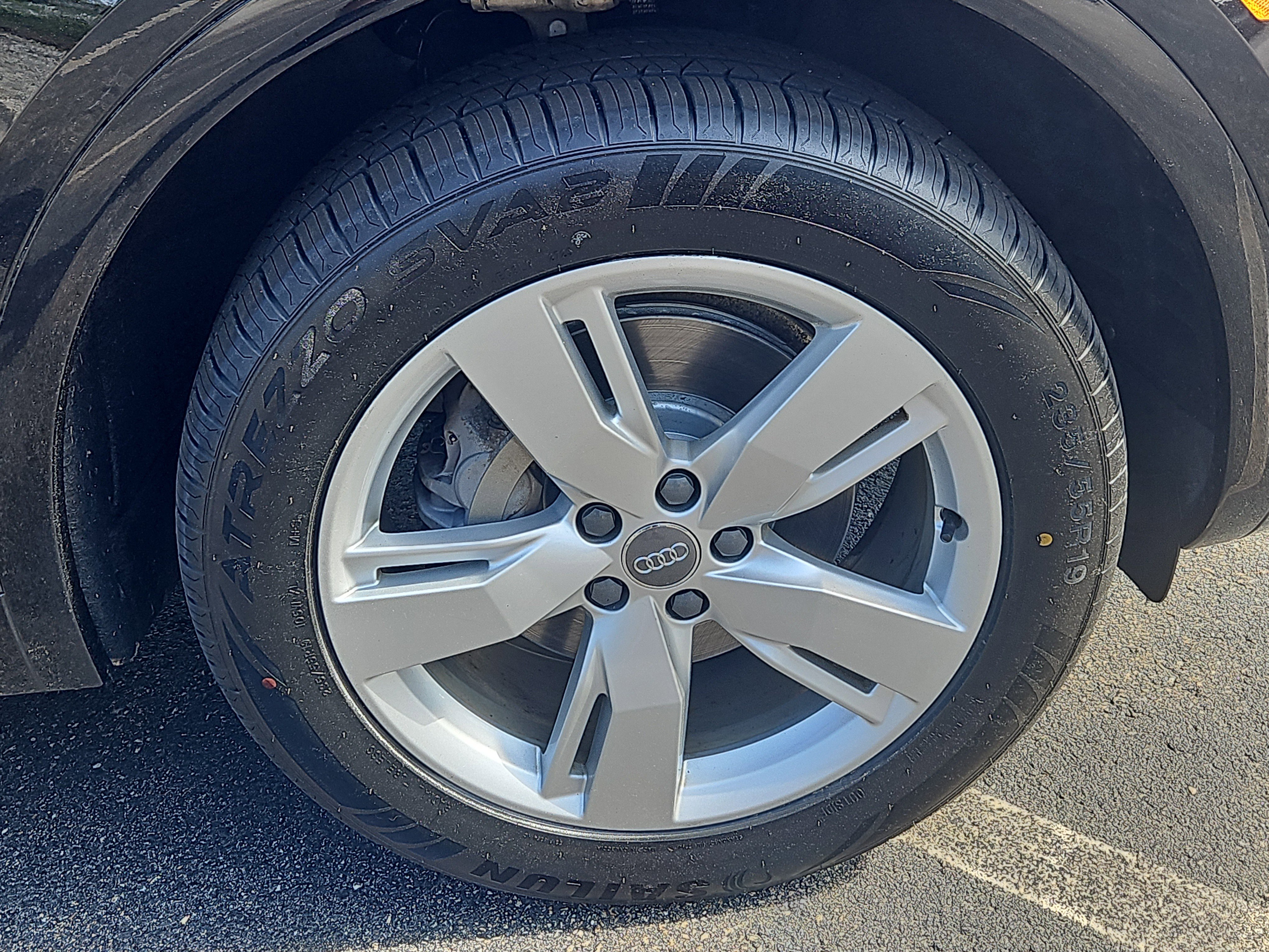 Used 2019 Audi Q5 2.0T Premium Plus w/ Premium Plus Package AWD/4WD image 30