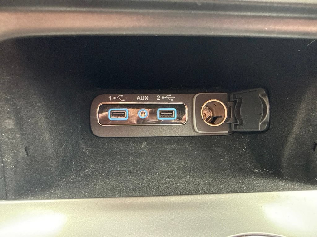 Used 2020 Jeep Grand Cherokee Limited AWD/4WD image 39