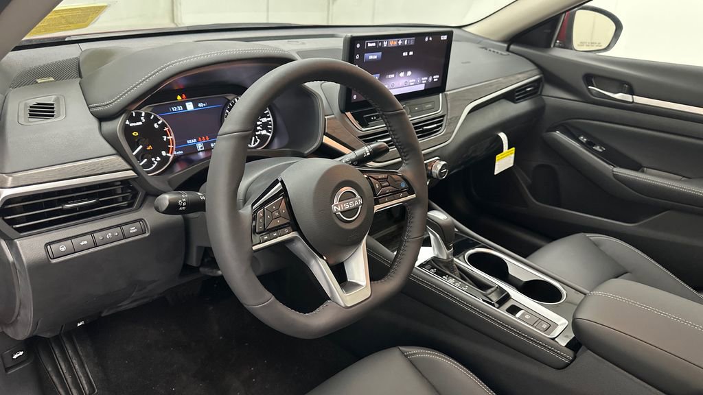 New 2025 Nissan Altima 2.5 SL image 17