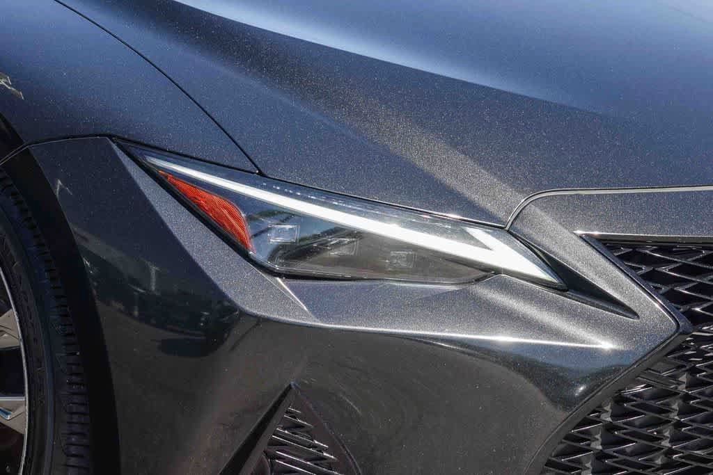 Used 2023 Lexus IS 350 F Sport w/ Navigation Package image 8