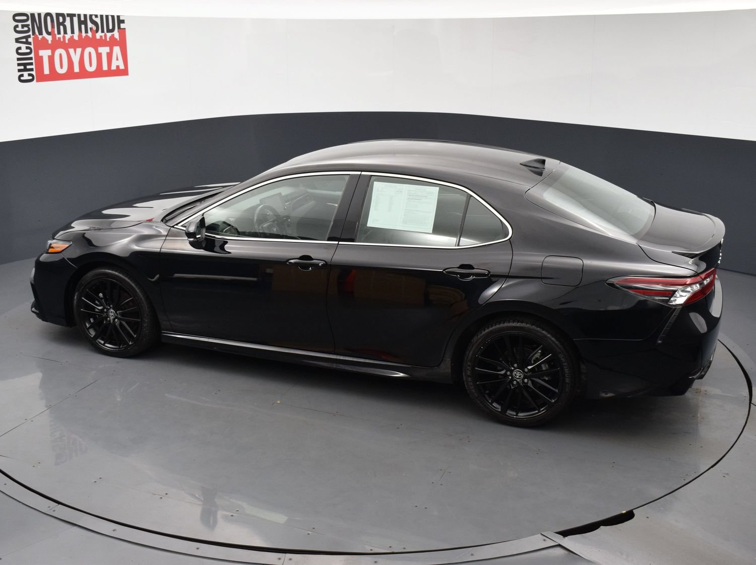 Used 2024 Toyota Camry XSE FWD image 21