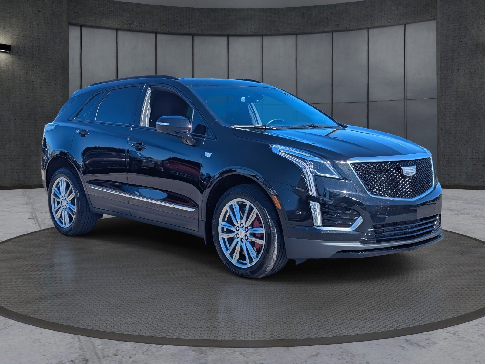 Used 2024 Cadillac XT5 Sportv image 8