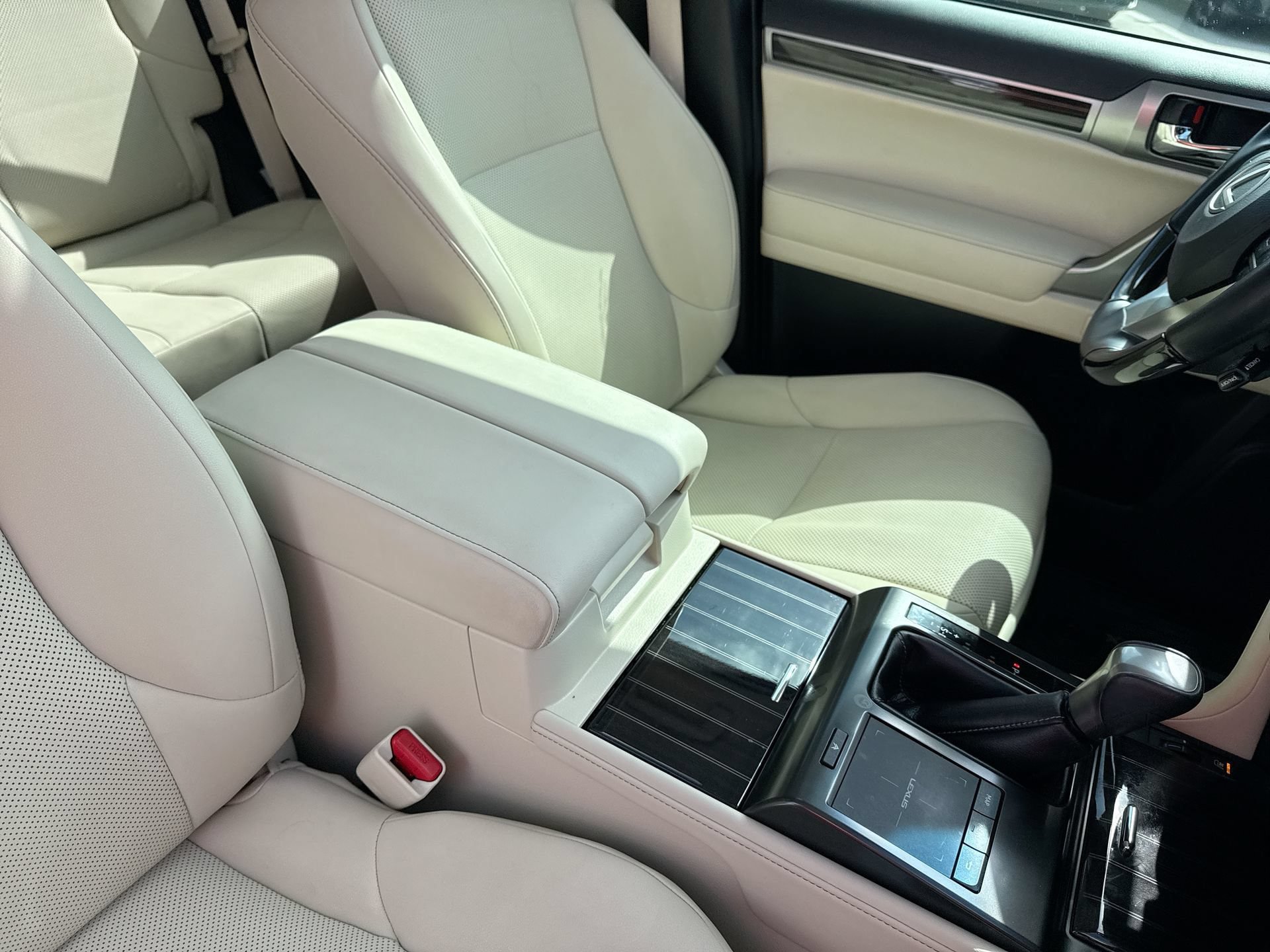 Used 2022 Lexus GX 460 Premium w/ Premium Package AWD/4WD image 23