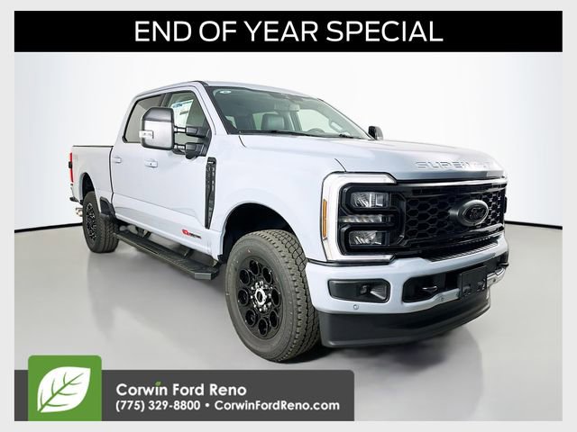 New 2026 Ford F350 Lariat w/ Black Appearance Package