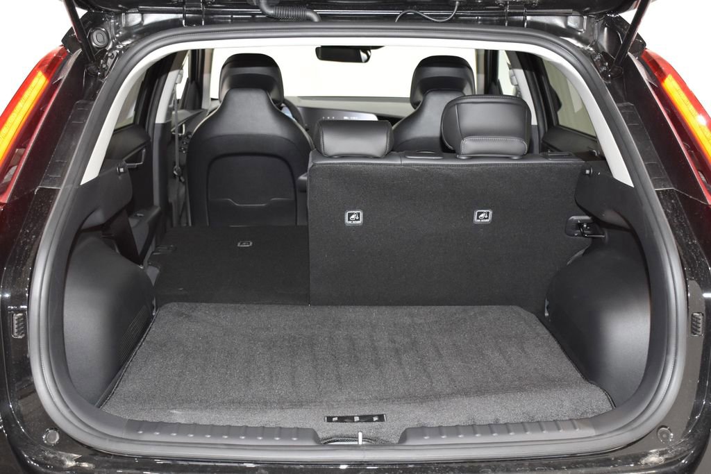 New 2025 Kia Niro EX image 28
