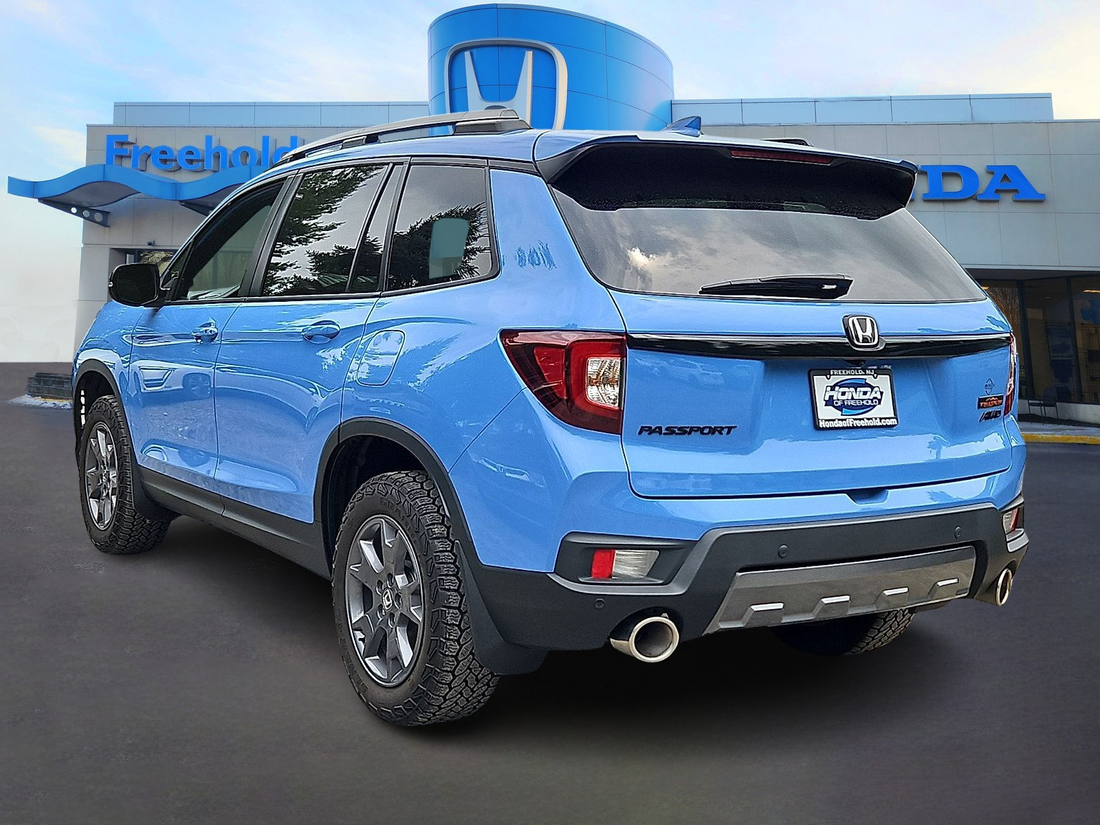 Used 2024 Honda Passport TrailSport image 5