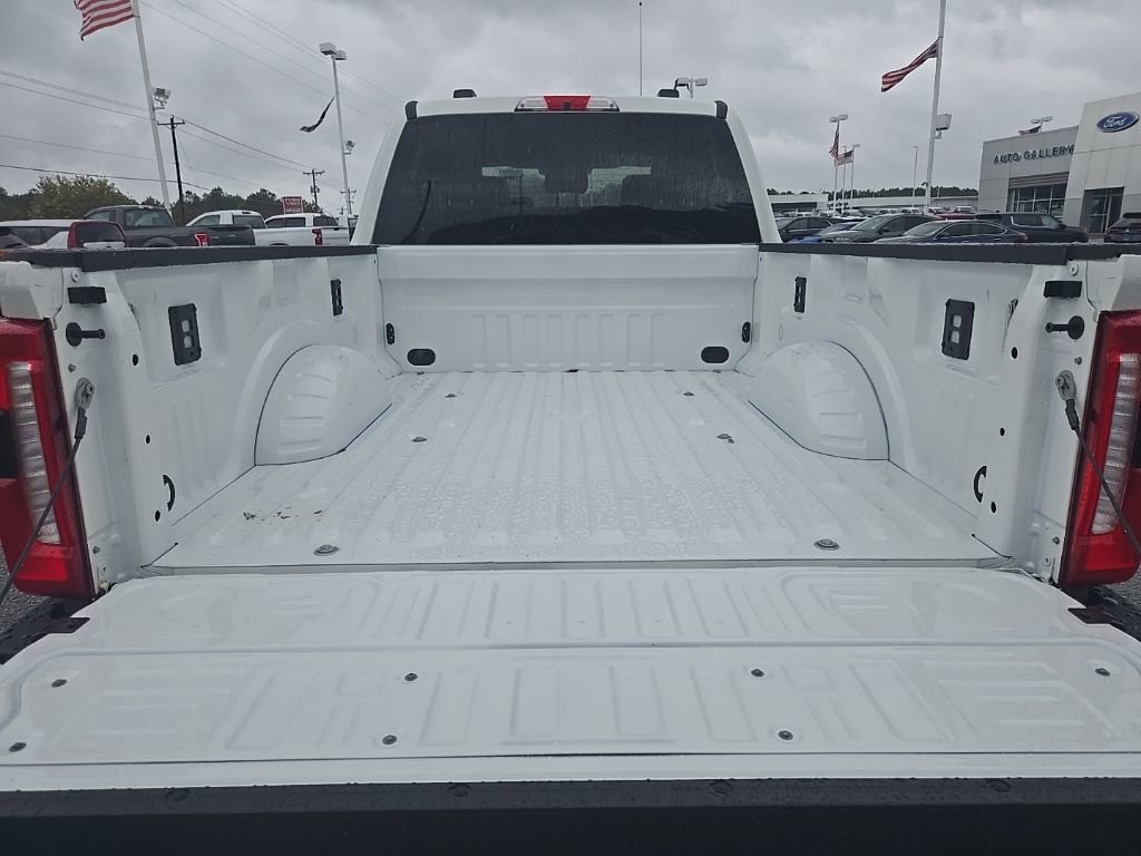 New 2026 Ford F250 Lariat image 25