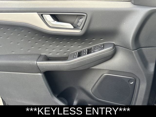 Used 2020 Ford Escape SE AWD/4WD image 9