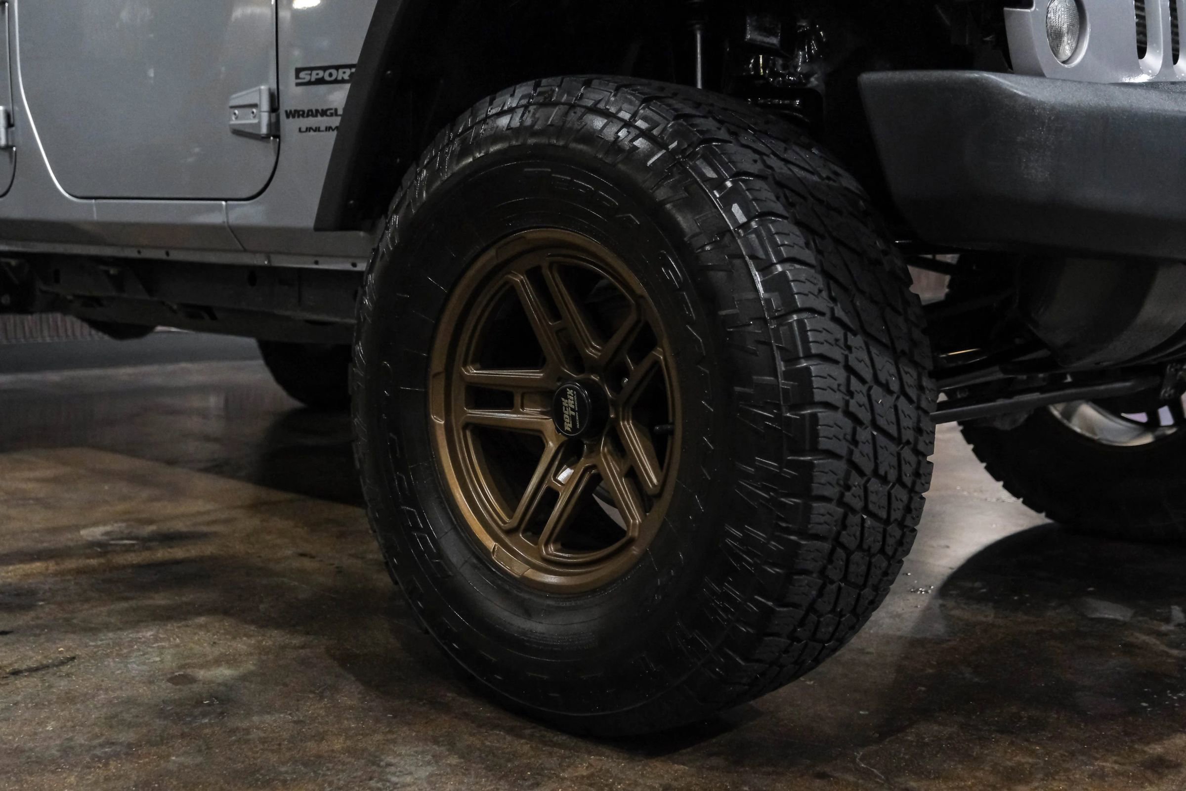 Used 2018 Jeep Wrangler Unlimited Sport S image 49