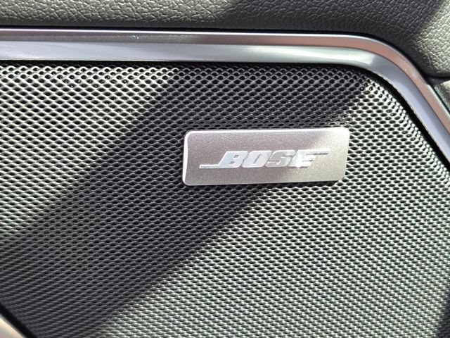 New 2026 GMC Sierra 3500 SLT w/ SLT Premium Package AWD/4WD image 13