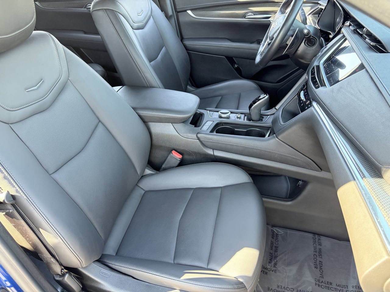 Certified 2023 Cadillac XT5 Sportv w/ Technology Package image 11