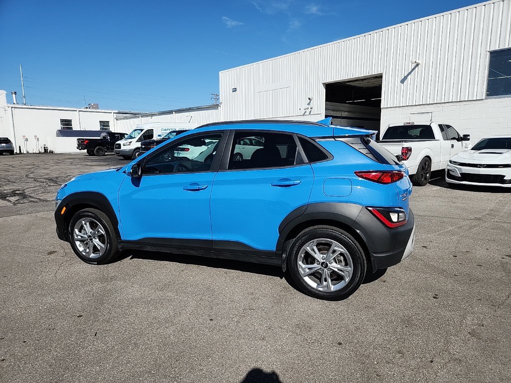 Used 2023 Hyundai Kona SEL AWD/4WD image 8