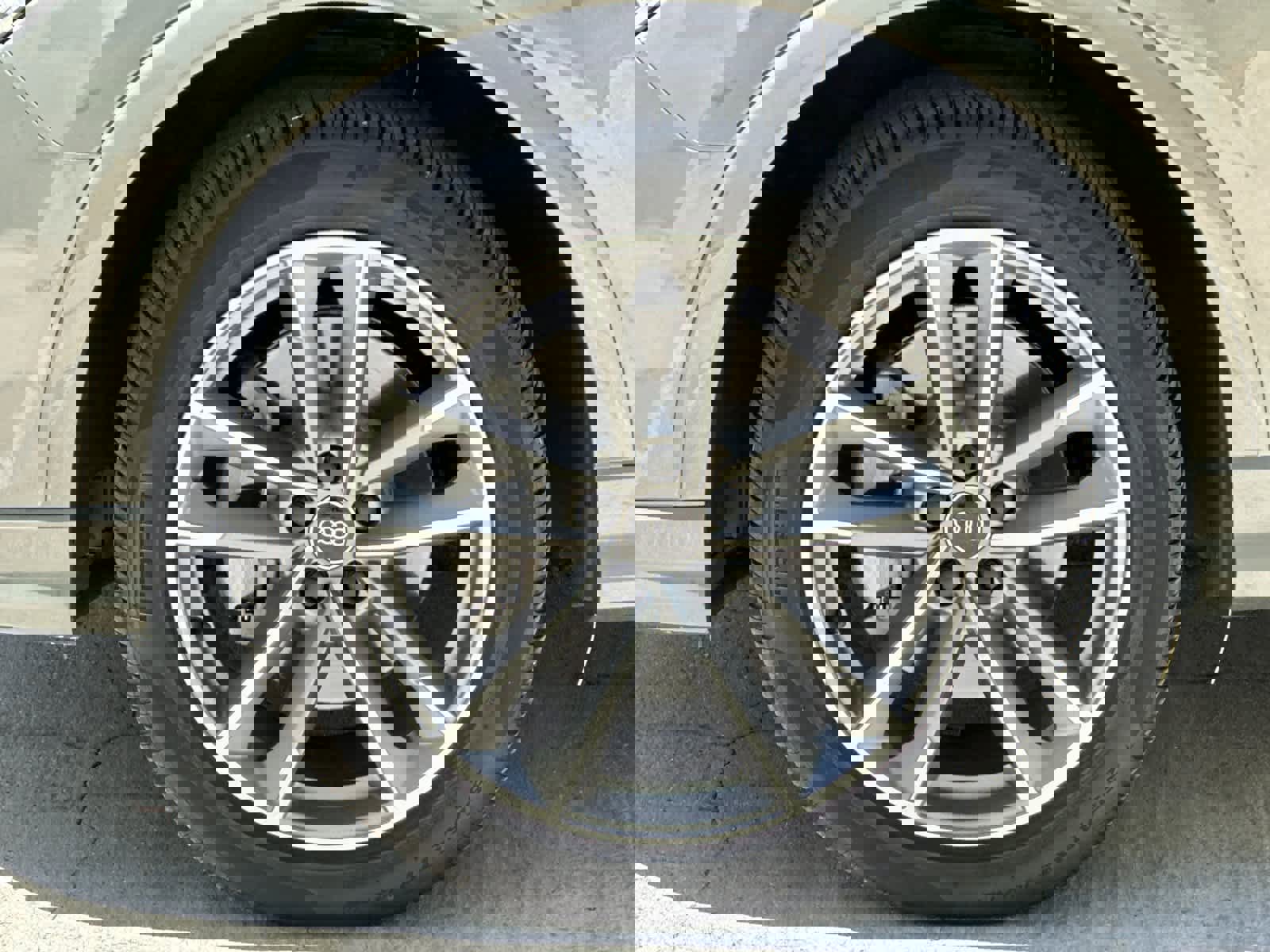 Used 2023 Audi Q3 2.0T Premium Plus w/ Premium Plus Package image 27