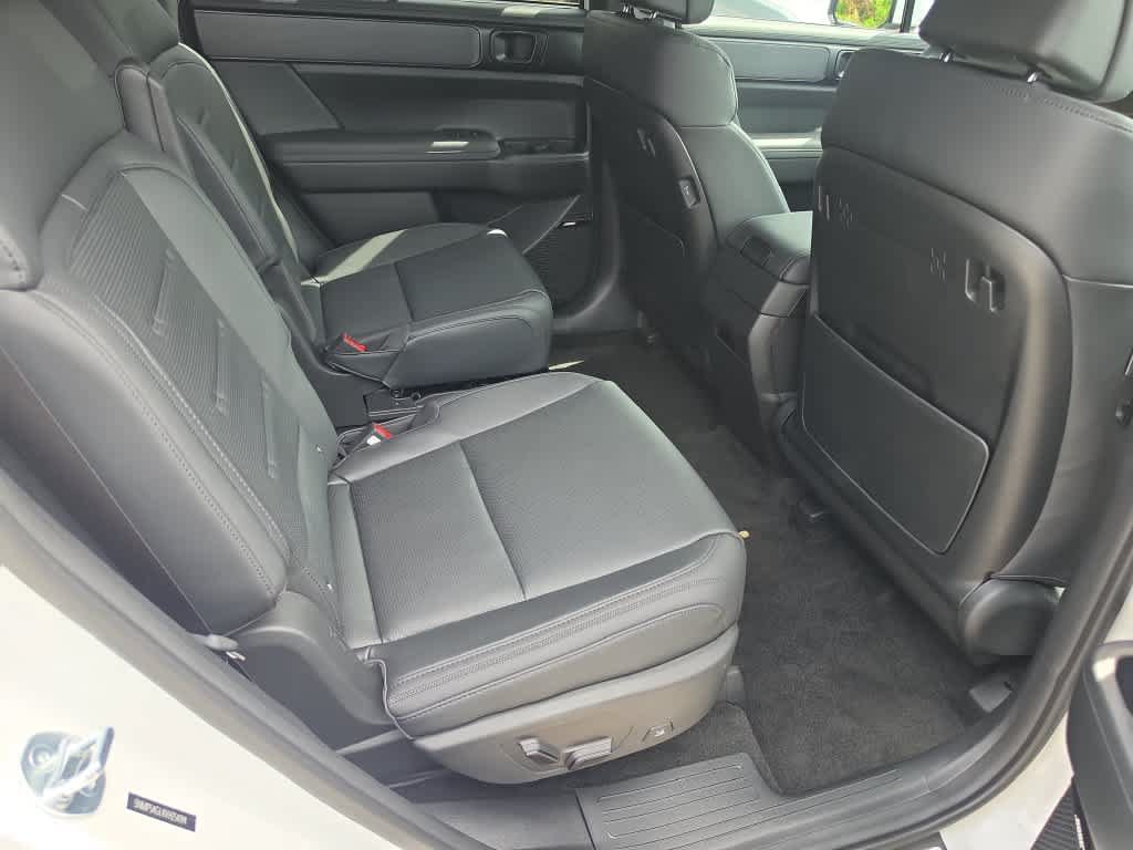 New 2027 Hyundai Santa Fe Calligraphy FWD image 22