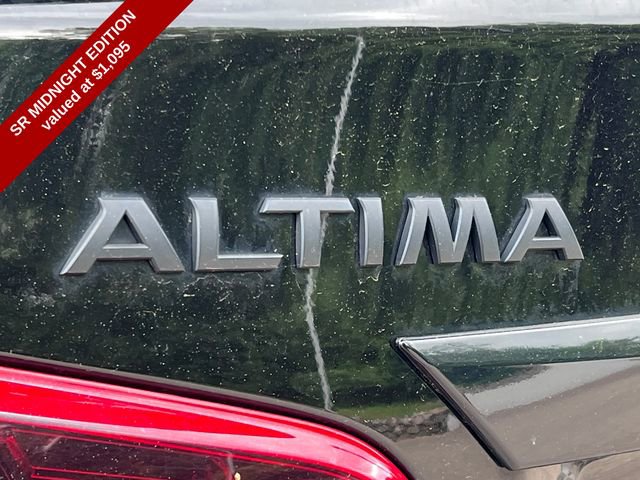 Used 2018 Nissan Altima 2.5 SR w/ SR Midnight Edition FWD video 2