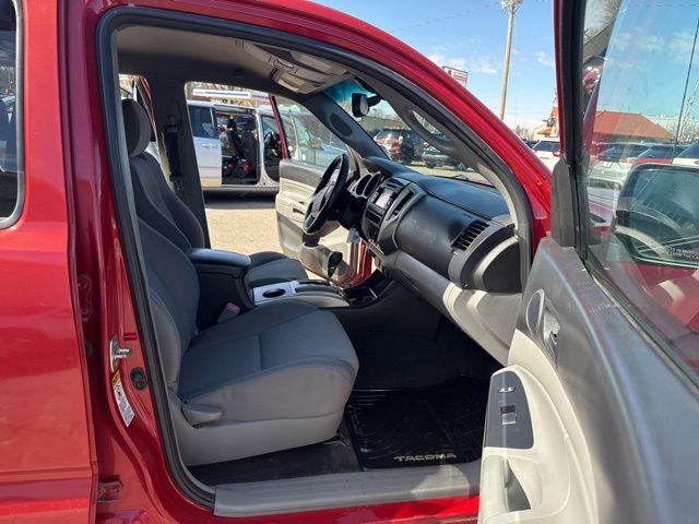 Used 2012 Toyota Tacoma 4x4 Double Cab w/ TRD Sport Pkg image 12