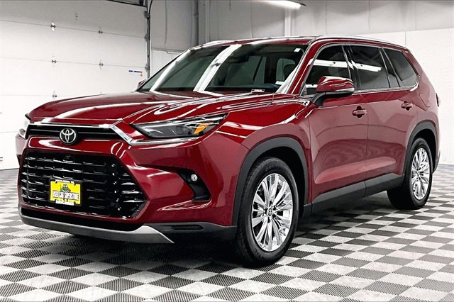 Used 2024 Toyota Grand Highlander Platinum image 11