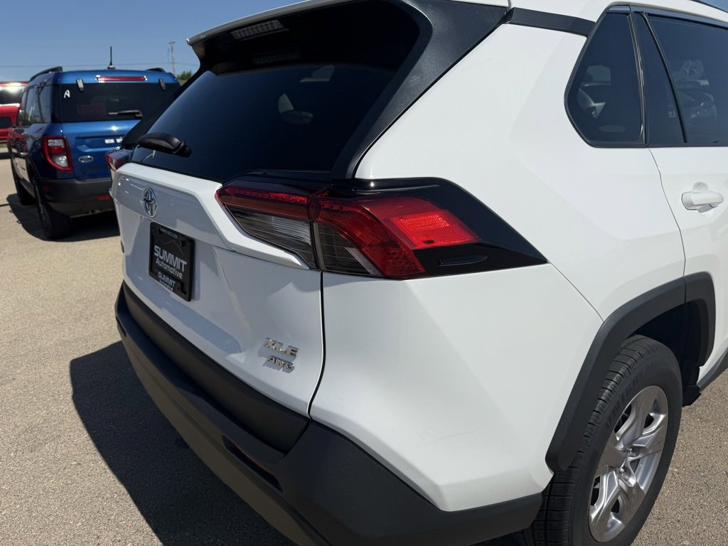 Used 2022 Toyota RAV4 XLE image 27