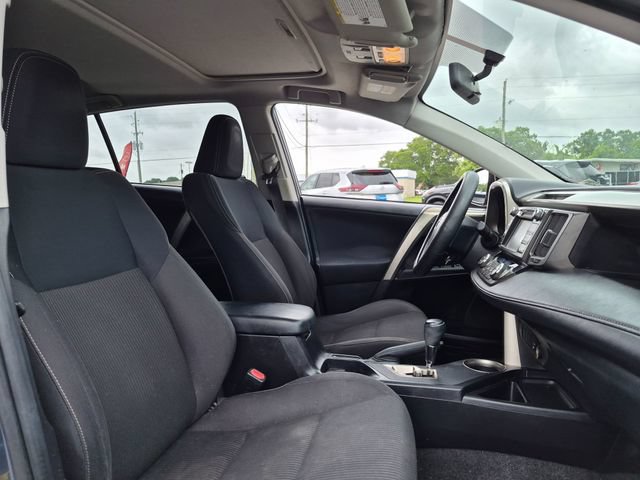 Used 2014 Toyota RAV4 XLE AWD/4WD image 29
