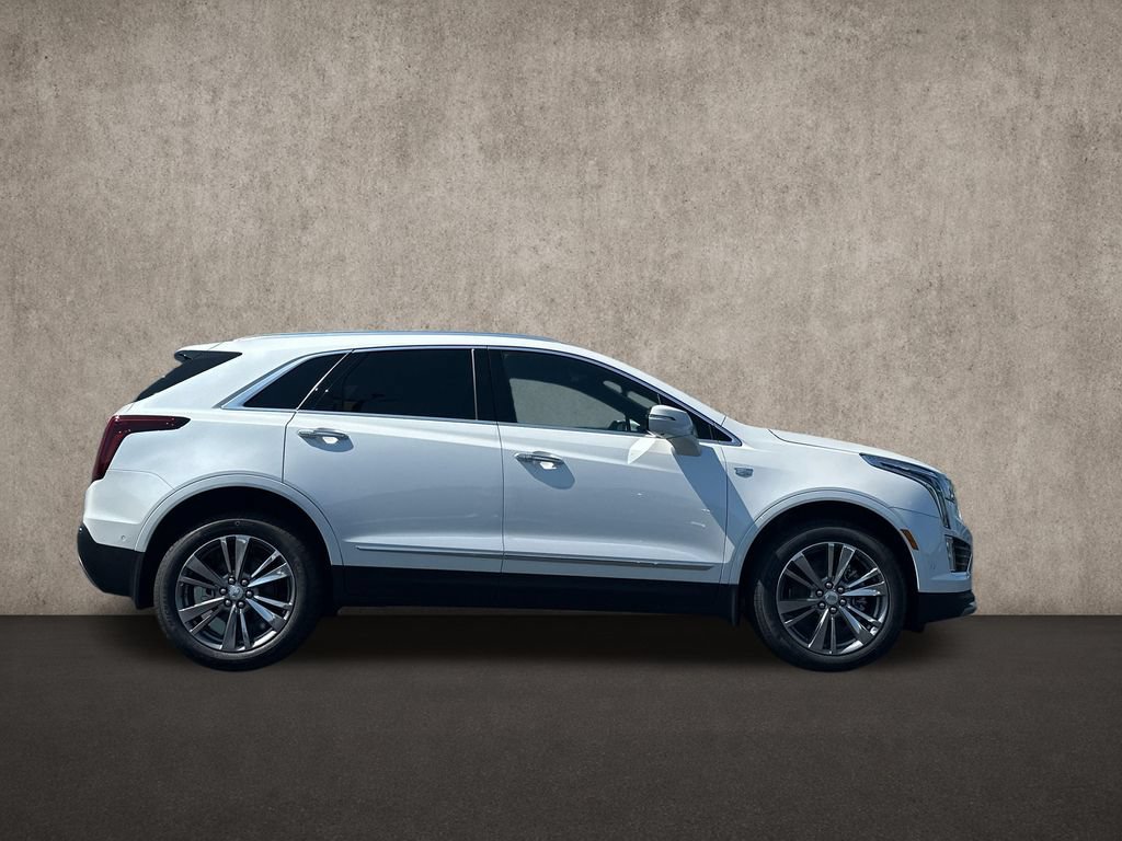 New 2026 Cadillac XT5 Premium Luxury w/ Driver Assist Package AWD/4WD image 3
