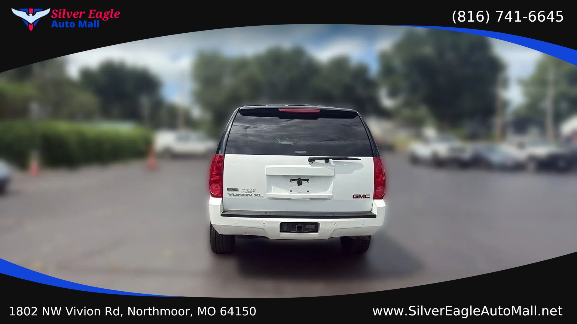 Used 2008 GMC Yukon XL SLT w/ SLT Preferred Equipment Group AWD/4WD image 4