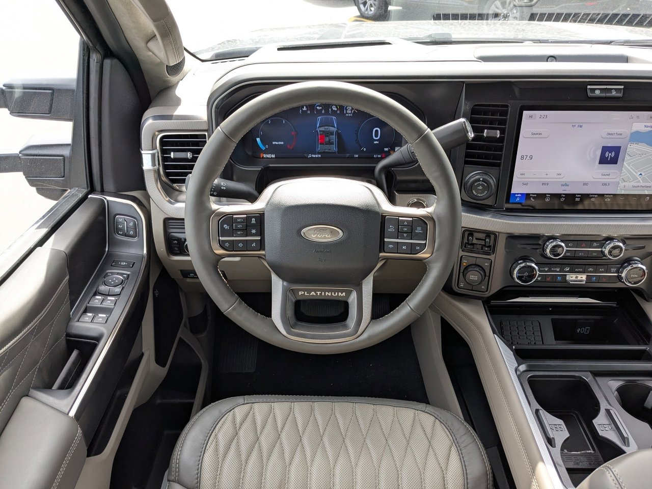New 2026 Ford F250 Platinum w/ Platinum Plus Package image 17