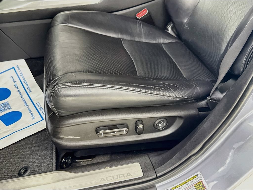 Used 2014 Acura RLX w/ Technology Package FWD image 24
