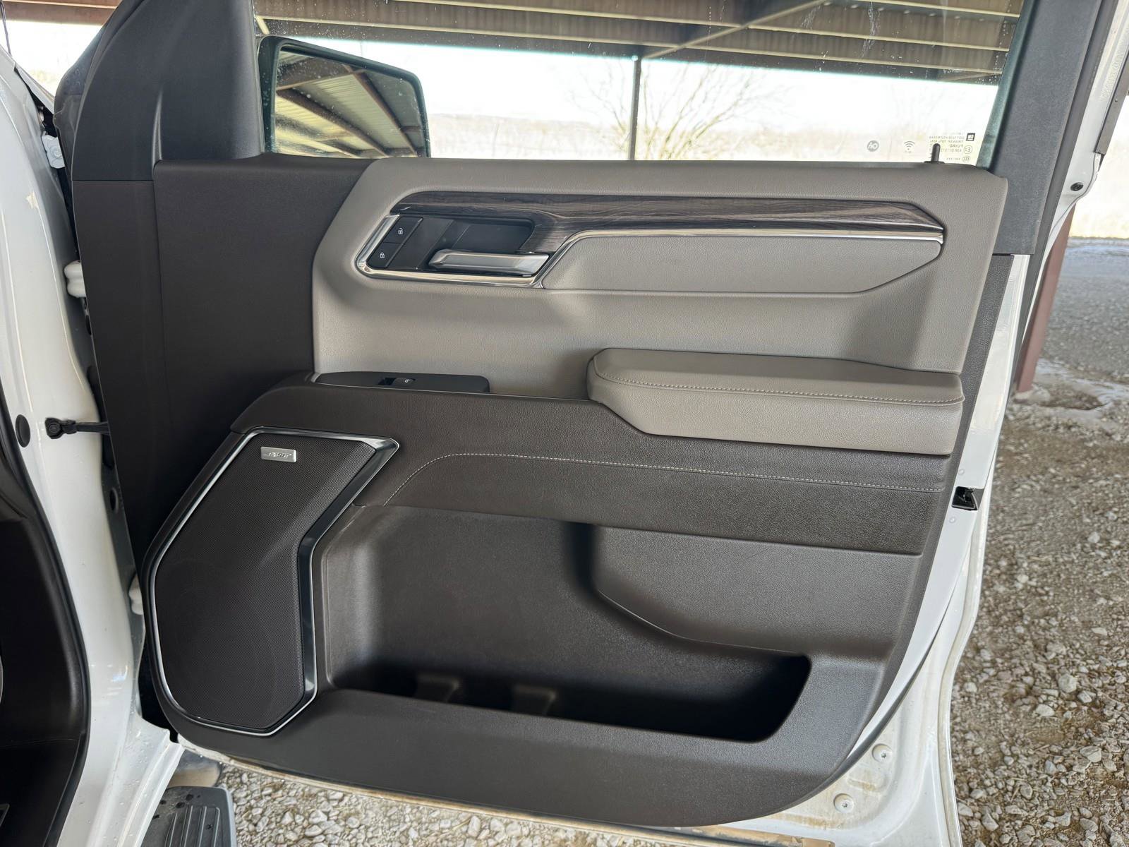 Used 2024 Chevrolet Silverado 1500 LTZ image 36