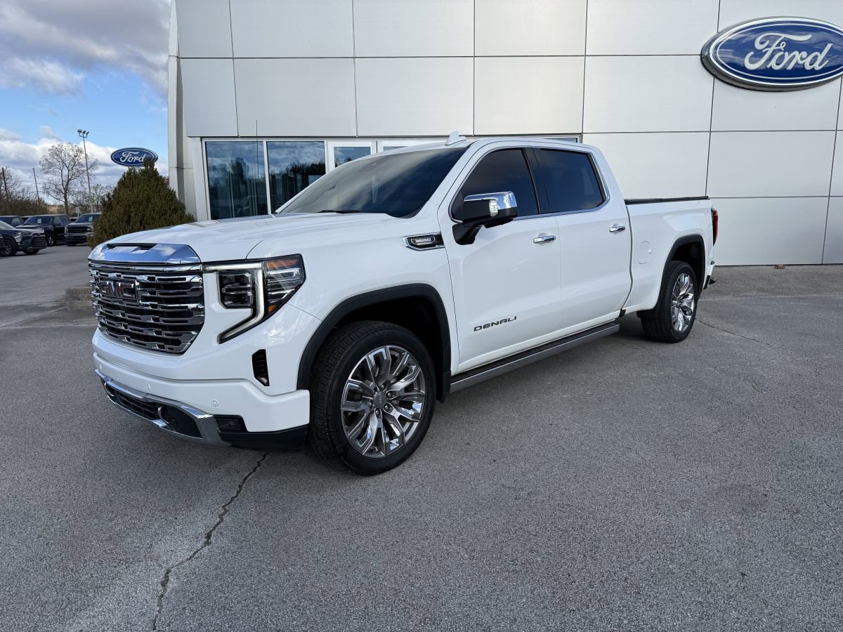 Used 2023 GMC Sierra 1500 Denali w/ Denali Reserve Package image 2