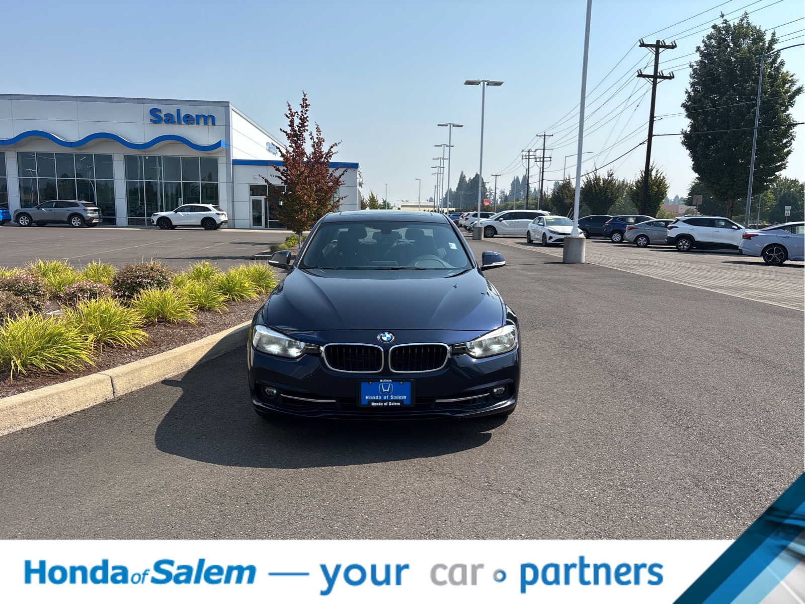 Used 2016 BMW 328i Sedan RWD image 6