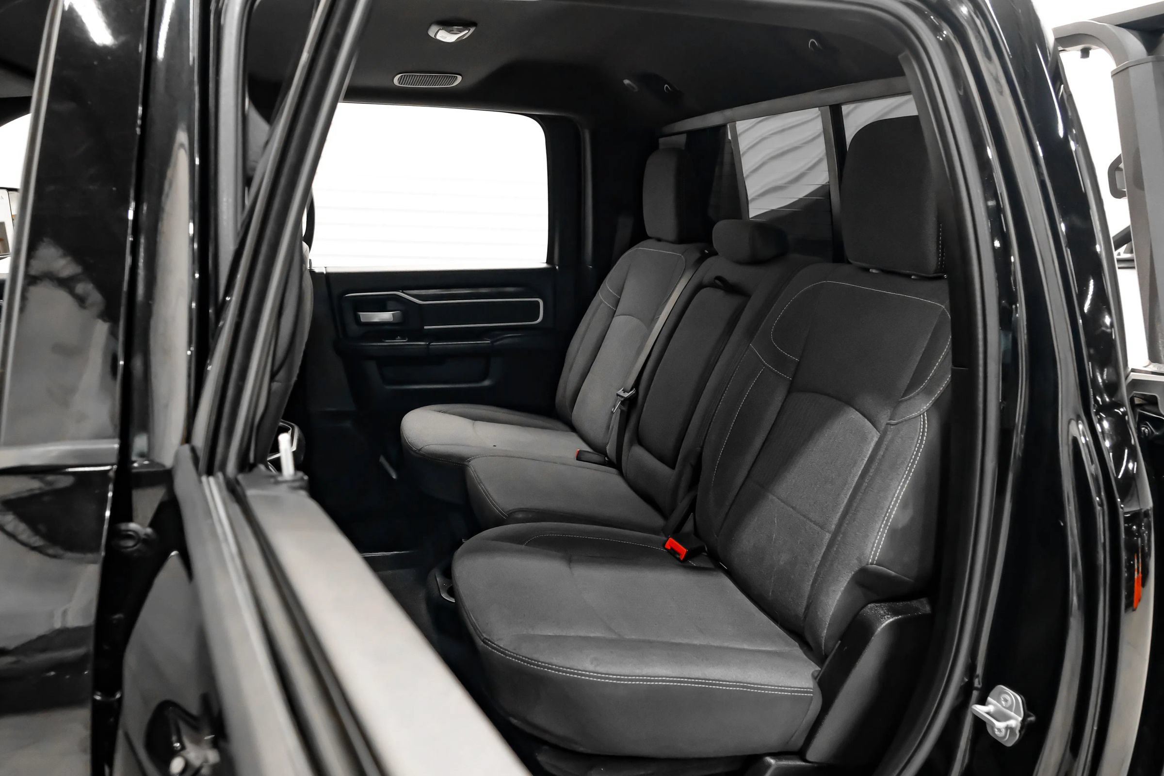 Used 2020 RAM 2500 Big Horn w/ Level 2 Equipment Group AWD/4WD image 46