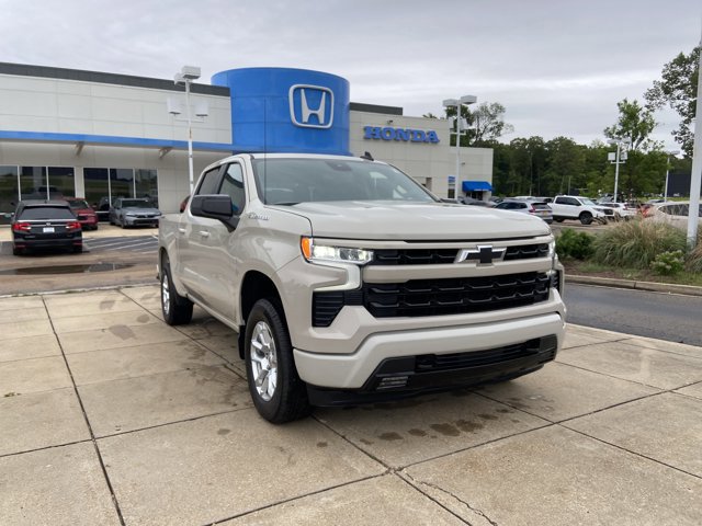 Used 2026 Chevrolet Silverado 1500 RST AWD/4WD image 2