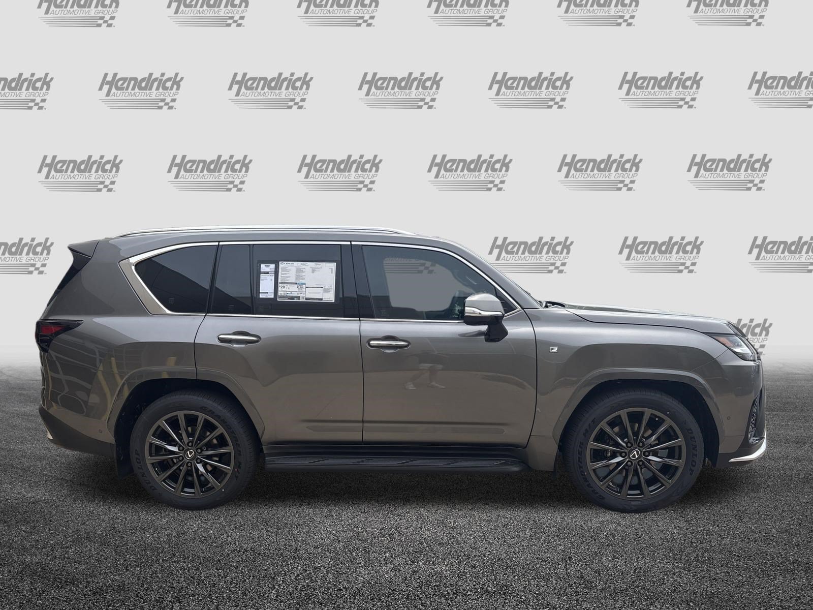 New 2026 Lexus LX 700h F Sport AWD/4WD image 10