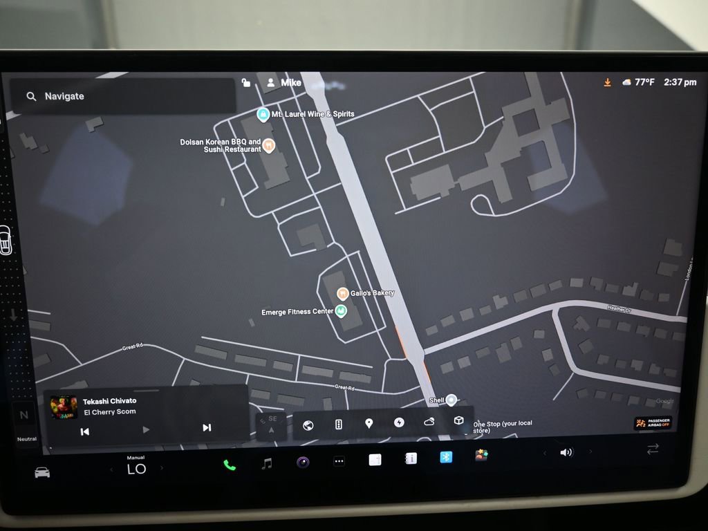 Used 2023 Tesla Model X image 10