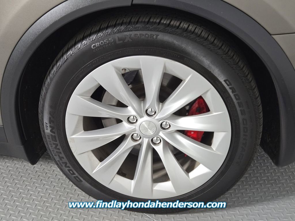 Used 2016 Tesla Model X P90D image 10