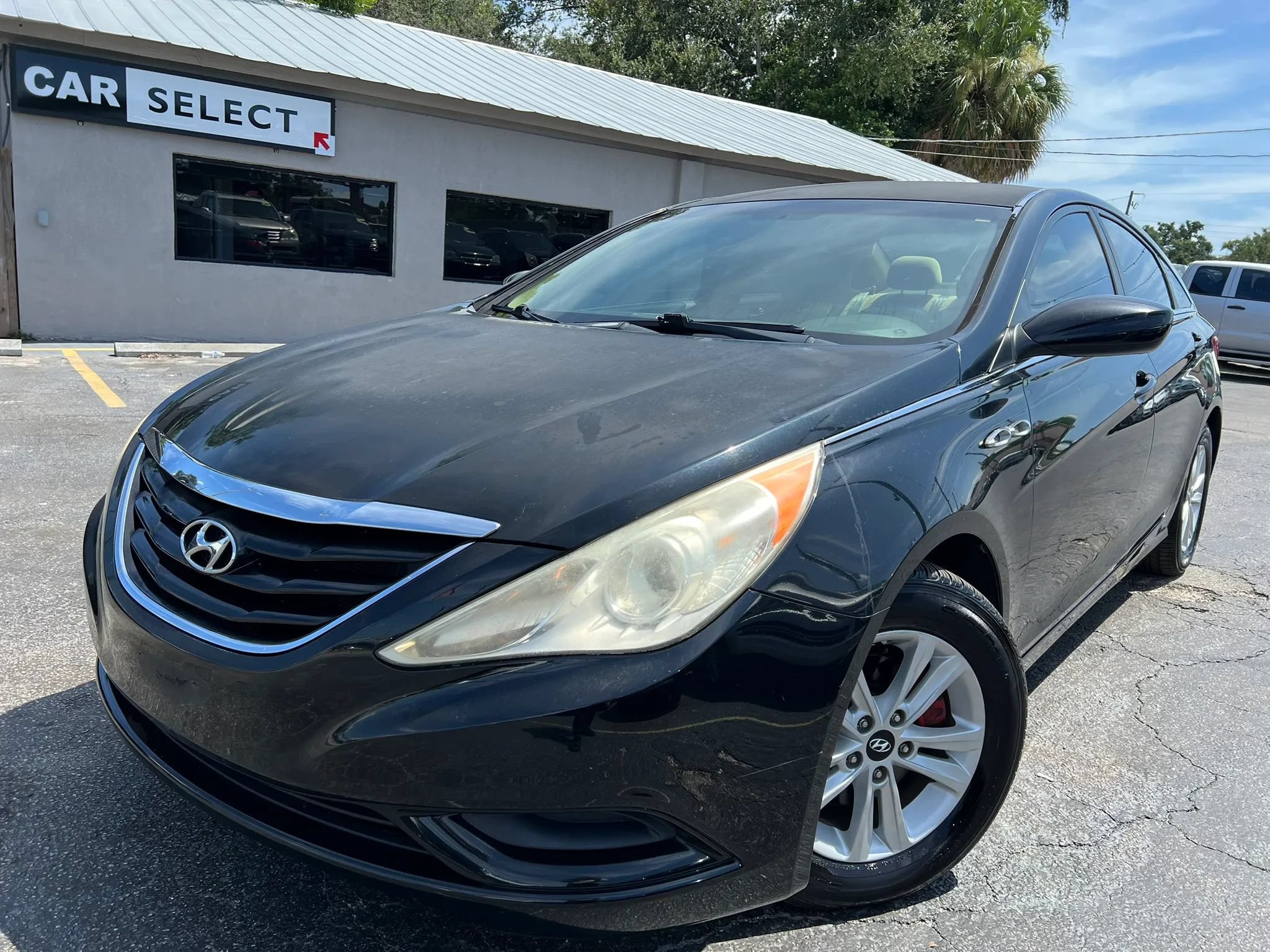 Used 2012 Hyundai Sonata GLS w/ Popular Equipment Pkg FWD image 1