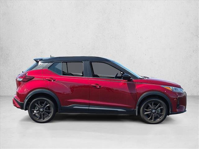 Used 2024 Nissan Kicks SR FWD video 4
