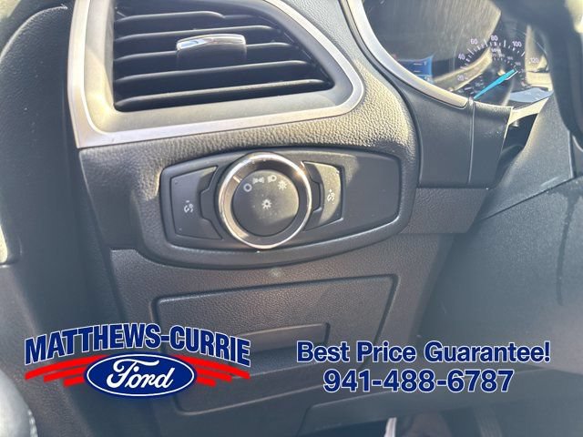 Used 2015 Ford Edge SEL w/ Equipment Group 201A FWD image 25