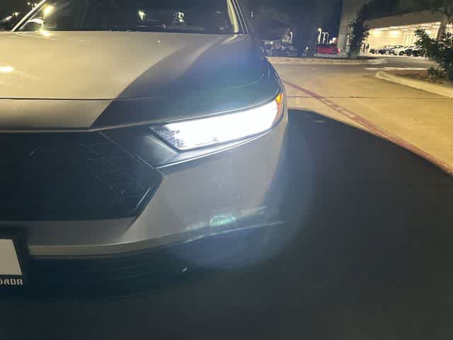 Used 2023 Honda Accord Sport image 11