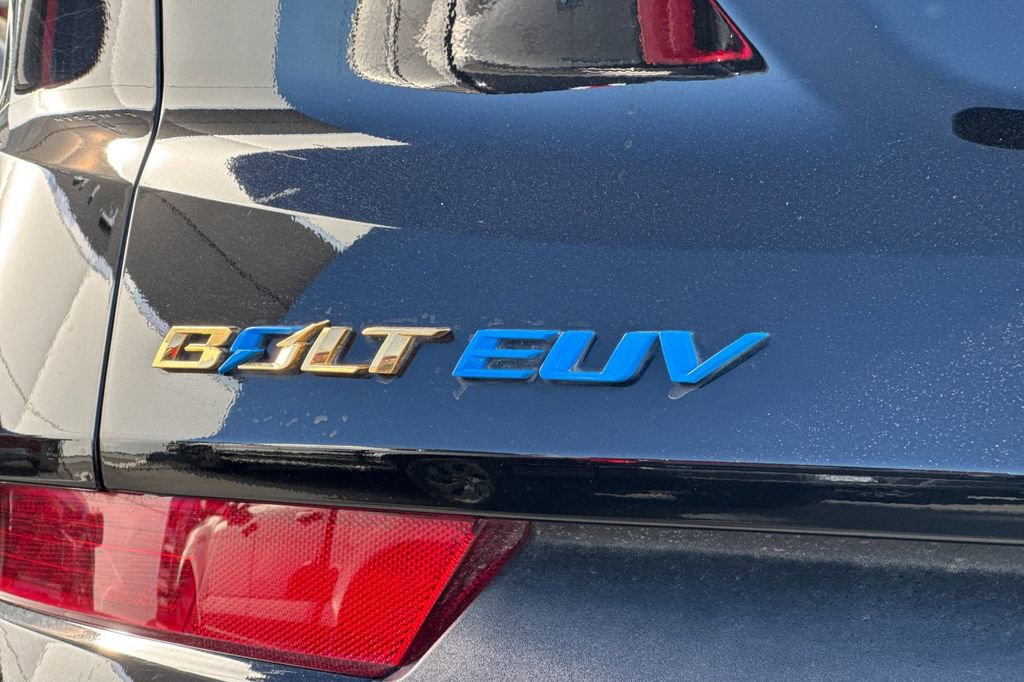 Used 2023 Chevrolet Bolt EUV Premier w/ Super Cruise Package image 28