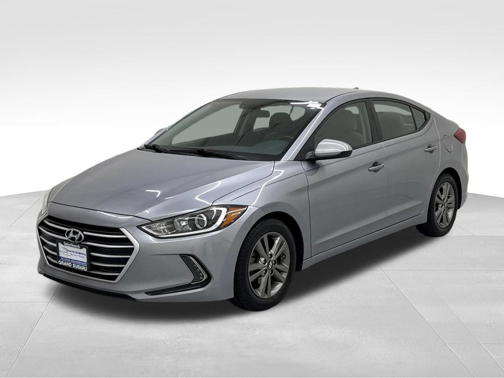 Used 2017 Hyundai Elantra SE w/ SE A/T Tech Package 03 FWD image 2