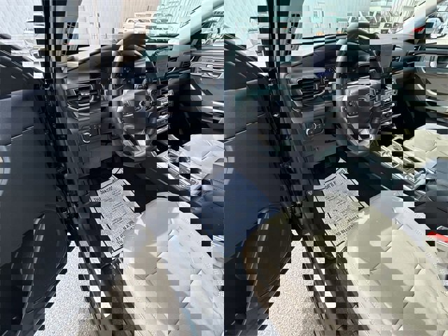 Used 2023 Ford Explorer Limited image 43