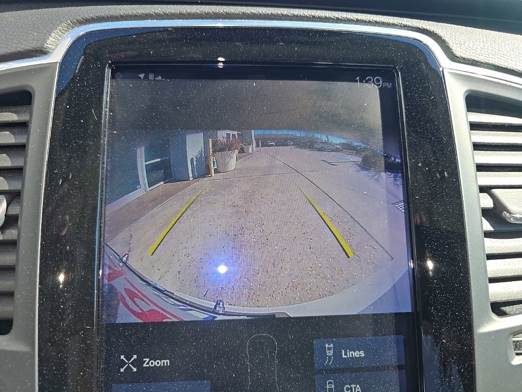 Used 2019 Volvo XC90 T6 Momentum w/ Protection Package Premier image 20