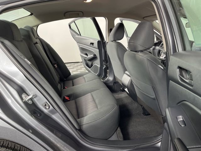 Used 2024 Nissan Altima 2.5 SV image 44