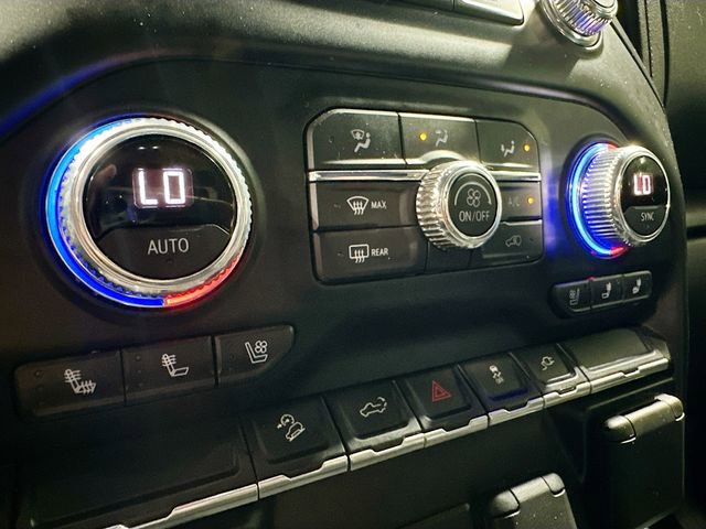 Used 2021 GMC Sierra 1500 AT4 AWD/4WD image 17