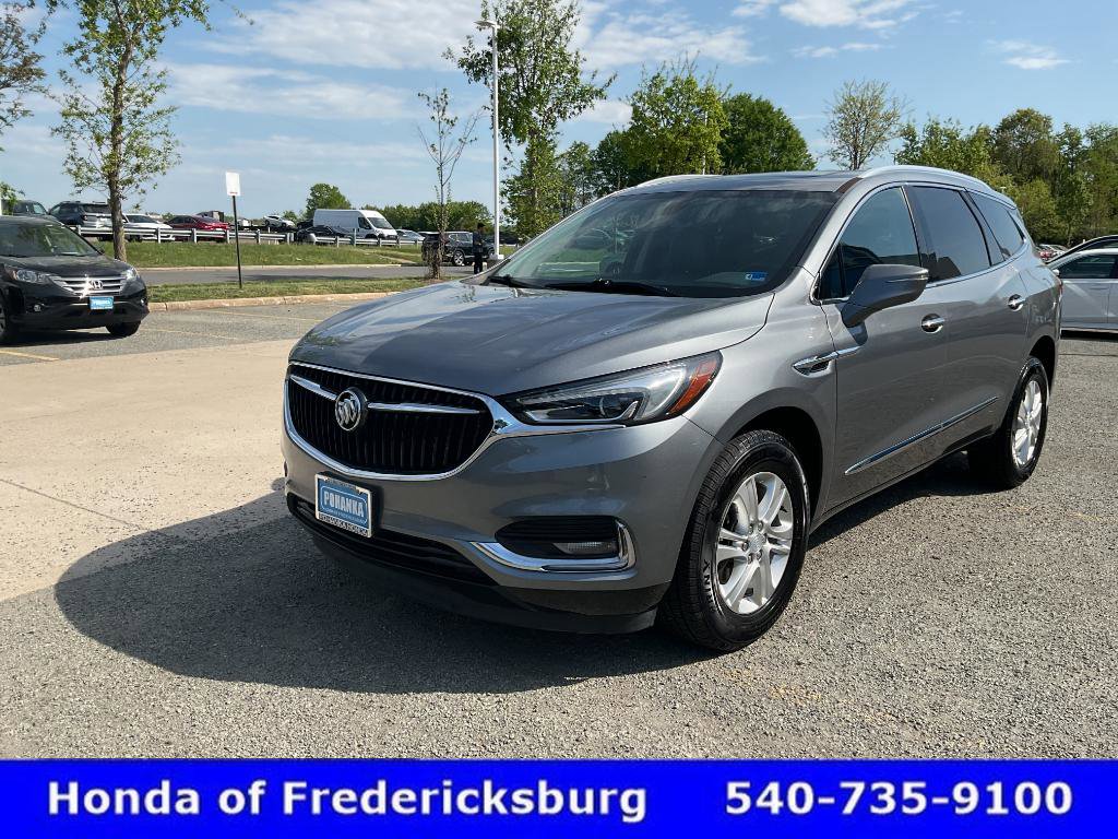 Used 2021 Buick Enclave Essence w/ Sound and Sites Package image 2