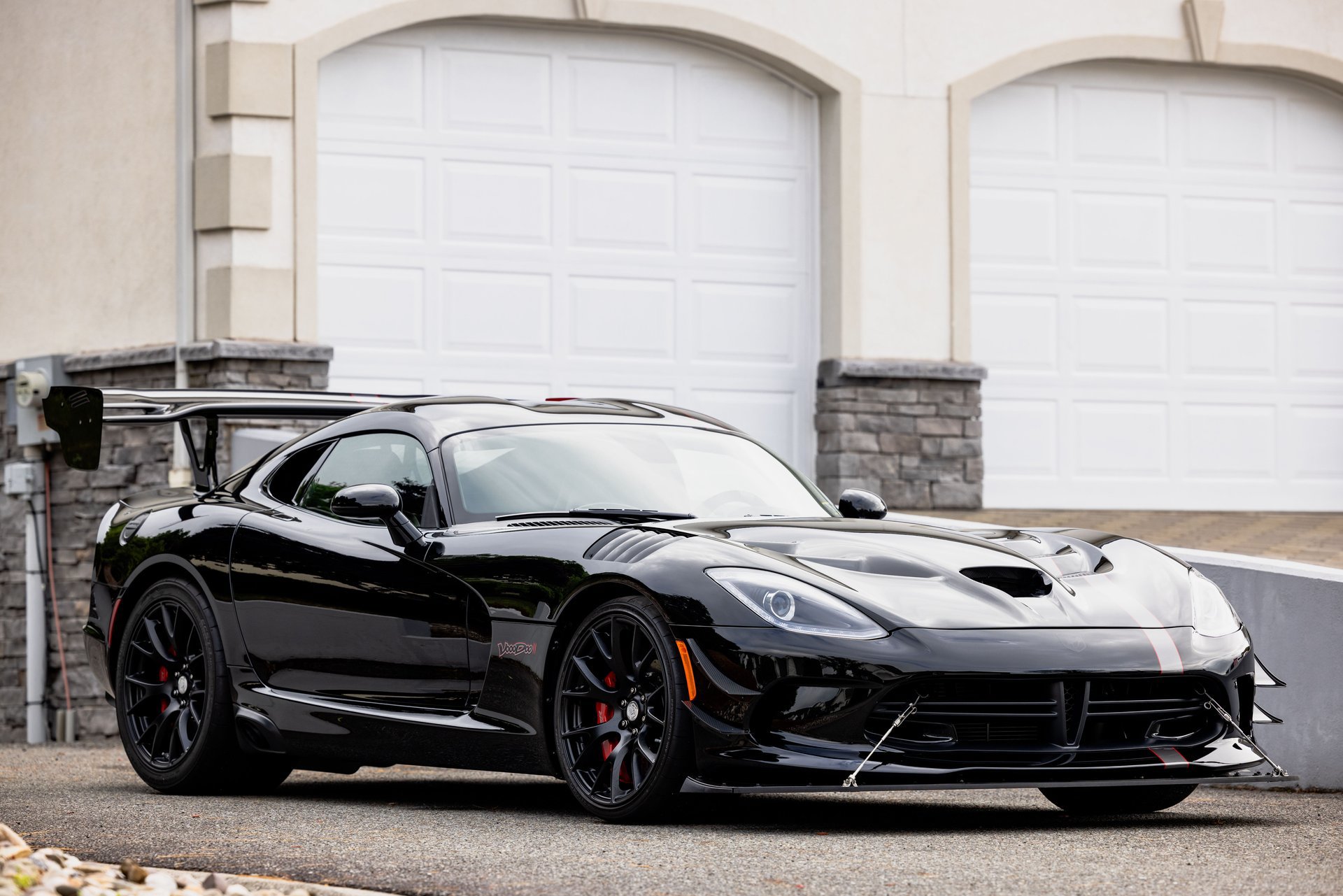 Used 2017 Dodge Viper GTC w/ ACR Package RWD image 8