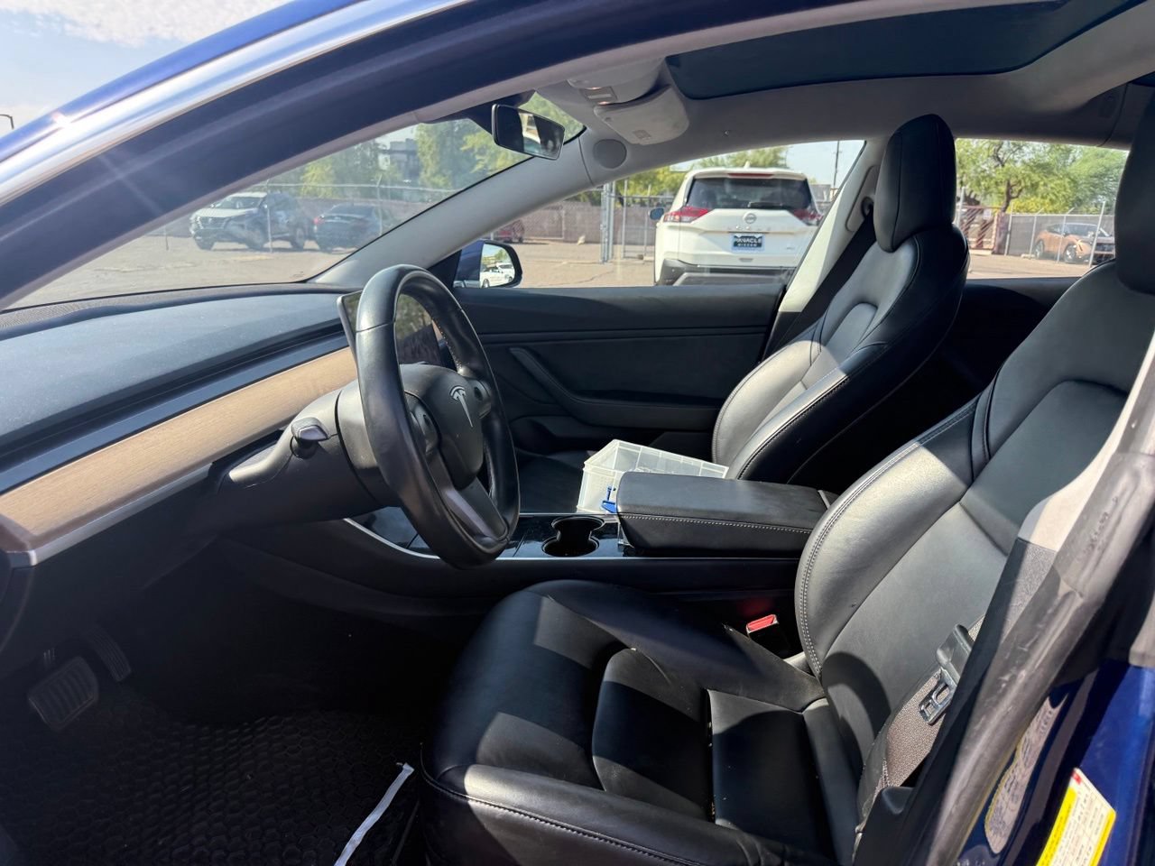 Used 2018 Tesla Model 3 Long Range RWD image 13