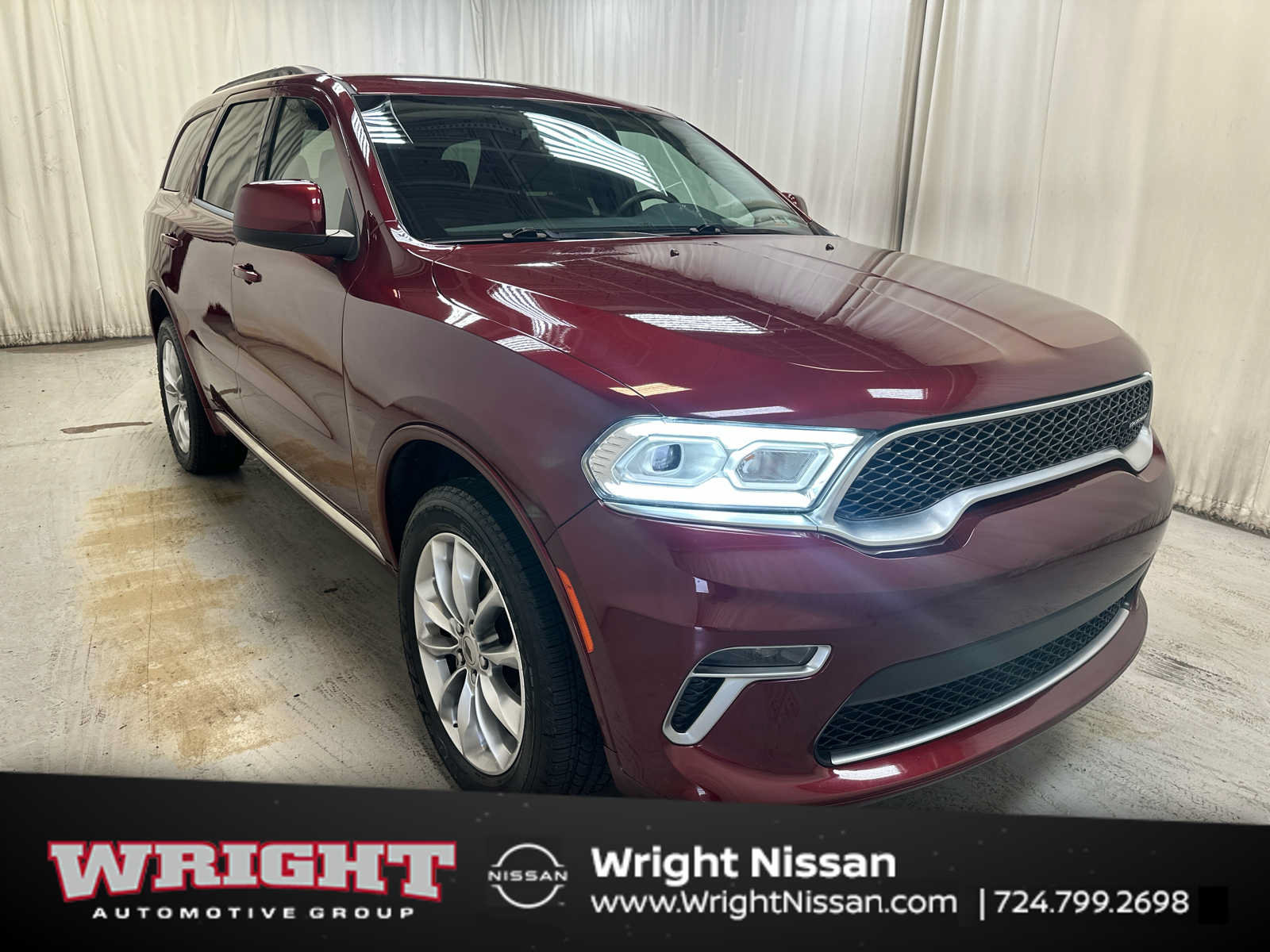 Used 2022 Dodge Durango SXT w/ Anodized Platinum Package AWD/4WD image 1